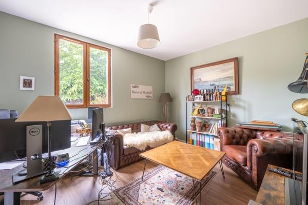 Maison familiale rénovée – 237 m² sur terrain de 1400 m² – Rambouillet, proche parc du Château