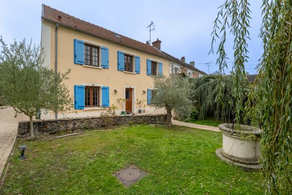 Maison familiale rénovée – 237 m² sur terrain de 1400 m² – Rambouillet, proche parc du Château
