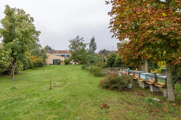 Maison familiale rénovée – 237 m² sur terrain de 1400 m² – Rambouillet, proche parc du Château