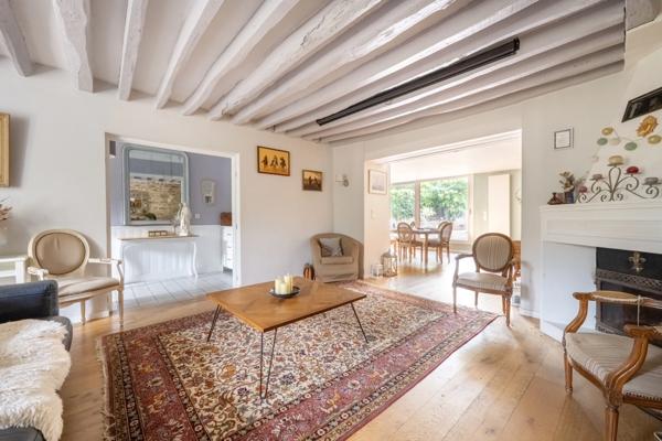 Maison familiale rénovée – 237 m² sur terrain de 1400 m² – Rambouillet, proche parc du Château