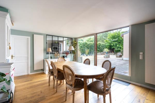 Maison familiale rénovée – 237 m² sur terrain de 1400 m² – Rambouillet, proche parc du Château