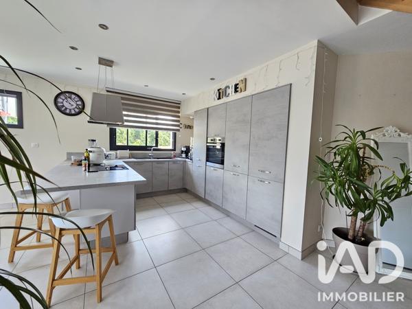 Maison à vendre 8 pièces 167 m² Changé