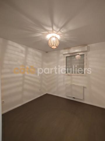 Vente
                Appartement70,33 m² - 3 Pièces -
                    LAGORD (17140)