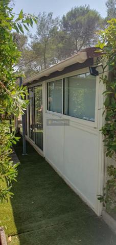 Vente                                                      Terrain
                        
                                         200 m2                     à Fréjus