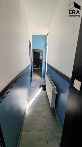 Maison en centre ville avec jardin et garage