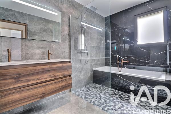 Maison à vendre 6 pièces 143 m² Claira