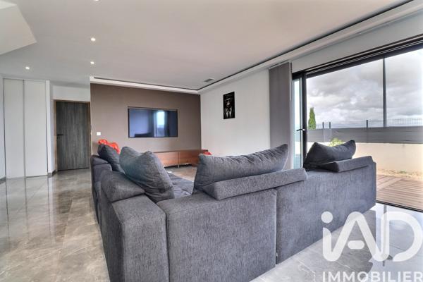 Maison à vendre 6 pièces 143 m² Claira