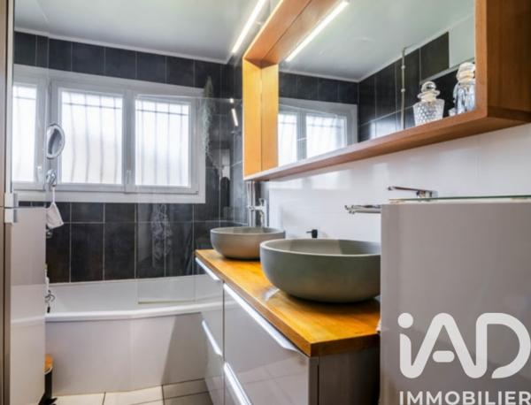 Maison à vendre 5 pièces 108,69 m² Fonbeauzard