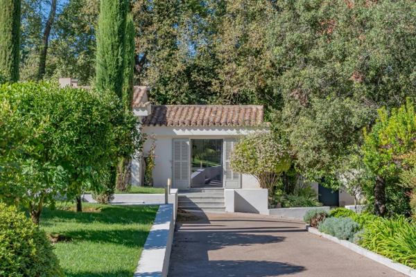 Maison à vendre à Valbonne (06560) - Alpes-Maritimes