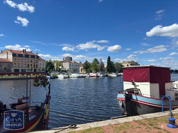 Fonds de commerce à vendre 75m² Roanne (42300)