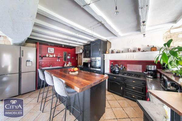 Maison à vendre 5 pièces 125m² La Roche-Rigault (86200)