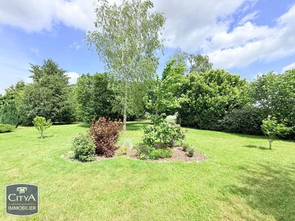 Maison à vendre 5 pièces 125m² La Roche-Rigault (86200)