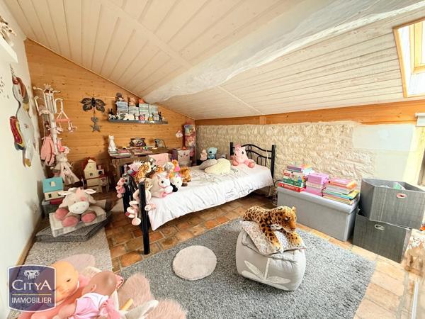 Maison à vendre 5 pièces 125m² La Roche-Rigault (86200)