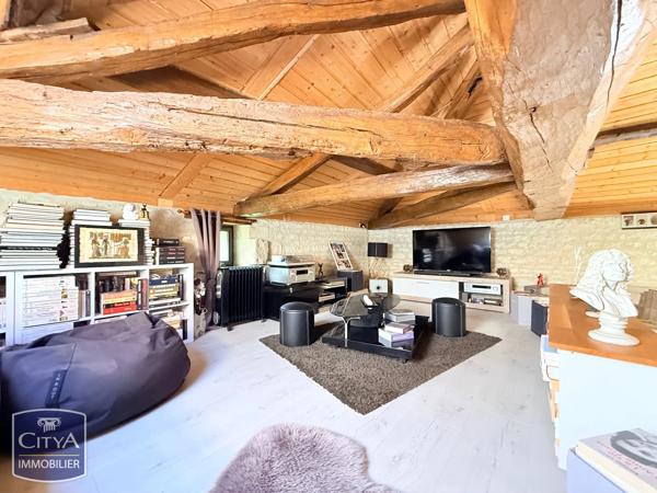 Maison à vendre 5 pièces 125m² La Roche-Rigault (86200)