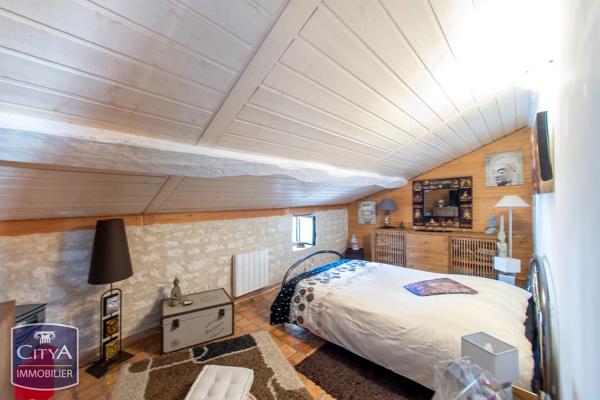 Maison à vendre 5 pièces 125m² La Roche-Rigault (86200)