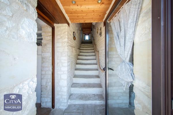 Maison à vendre 5 pièces 125m² La Roche-Rigault (86200)
