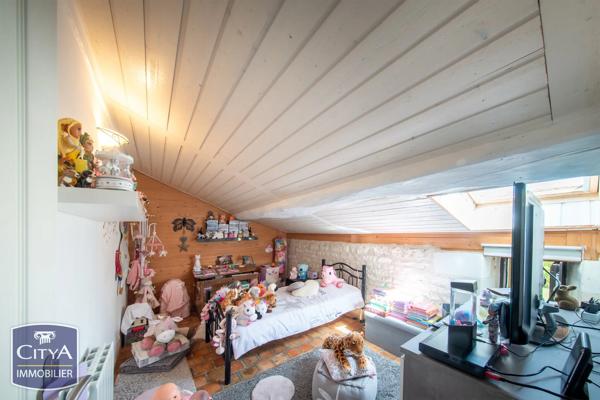 Maison à vendre 5 pièces 125m² La Roche-Rigault (86200)