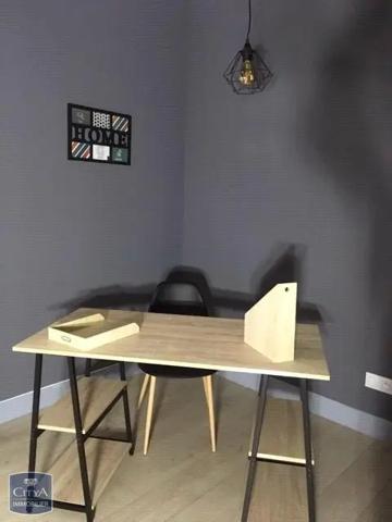 Appartement à louer 2 pièces 48.9m² Carcassonne (11000)