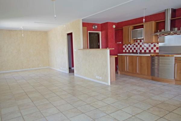 A louer Appartement  de Type 4  à CHOLET - LE BRABANT