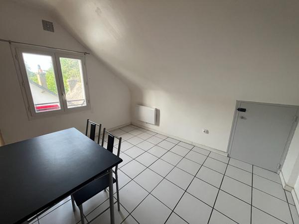 A LOUER - Appartement 2 chambres à LA CHEZE