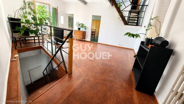 Maison de ville de caractère Montpellier Ouest 156 m2 + garage+ terrasse et jardinet