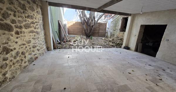 Maison de ville de caractère Montpellier Ouest 156 m2 + garage+ terrasse et jardinet