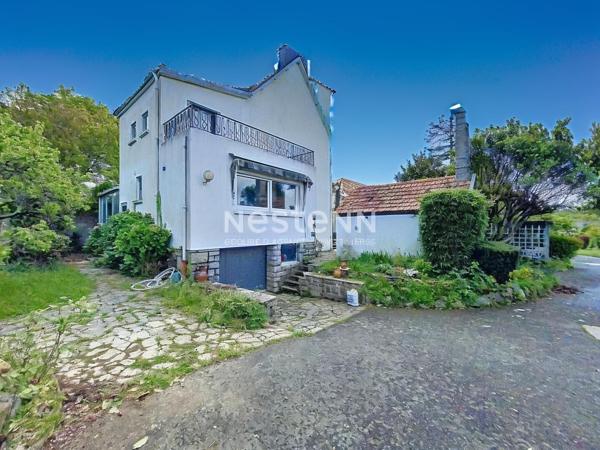 Maison de caractère en plein bourg de Moelan Sur Mer