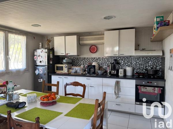 Appartement 5 pièces de 177 m² à Bormes-les-Mimosas (83230)