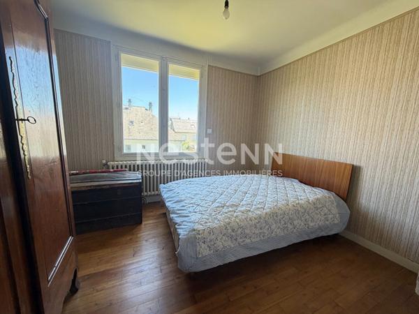 Questembert Centre Bourg - Maison 85m² avec 4 chambres et terrain clos de 447m²