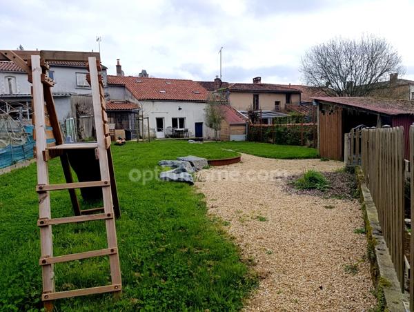 Maison familiale atypique de 153 m² – Jardin clos – Quartier calme et recherché