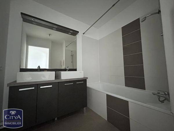 Appartement à vendre 3 pièces 66.6m² Floirac (33270)
