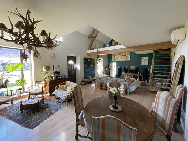 LONGÉRE RÉNOVÉE À VENDRE À SELLES SUR CHER