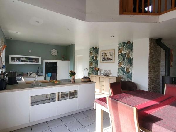 Maison contemporaine à Perros-Guirec, 126 m2, 4 Chambres, jardin !
