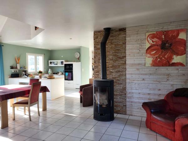 Maison contemporaine à Perros-Guirec, 126 m2, 4 Chambres, jardin !