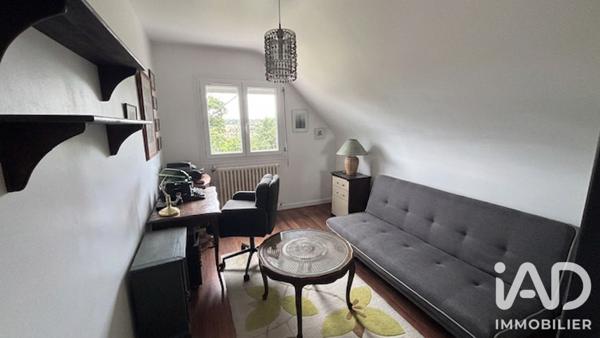 Maison à vendre 6 pièces 145,56 m² Châteauneuf-du-Faou