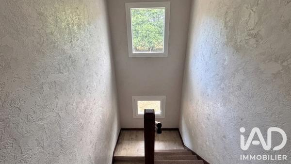 Maison à vendre 6 pièces 145,56 m² Châteauneuf-du-Faou