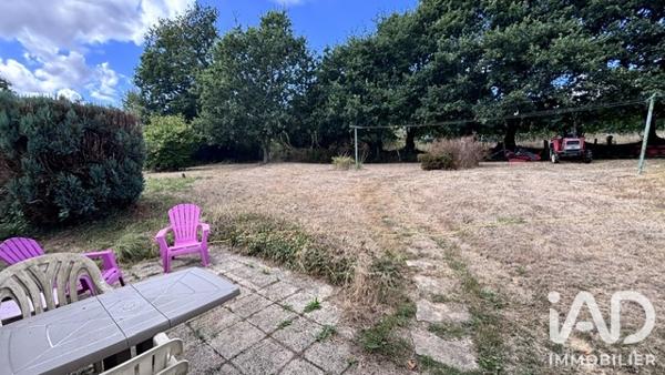 Maison à vendre 6 pièces 145,56 m² Châteauneuf-du-Faou