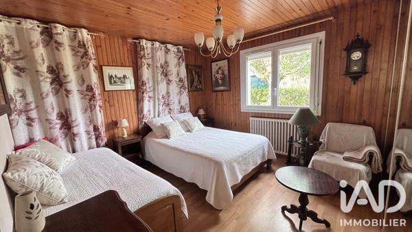 Maison à vendre 6 pièces 145,56 m² Châteauneuf-du-Faou