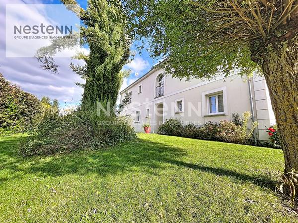 ORLEANS COTE SUD LES MONTEES / SAINT JEAN LE BLANC - Superbe maison contemporaine - esprit architecte - PISCINE CHAUFFEE - 5 chambres - superbe jardin clos et arboré - terrasse sud