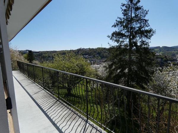 Maison sur les hauteurs de Tulle vue dégagée - au calme