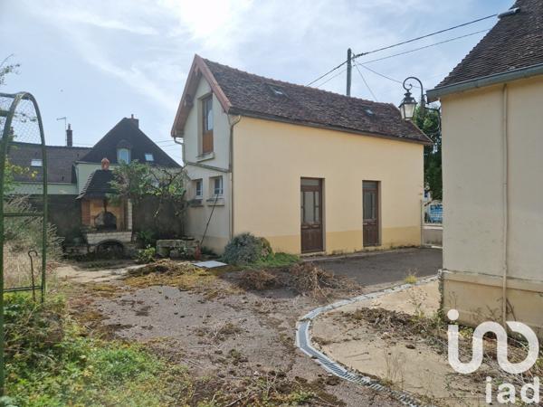 Maison traditionnelle 6 pièces de 200 m² à Bernon (10130)
