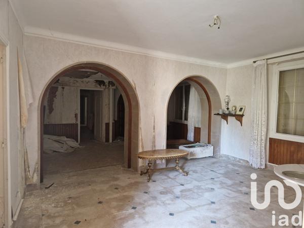 Maison traditionnelle 6 pièces de 200 m² à Bernon (10130)