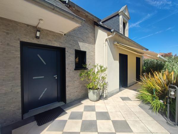 À vendre - Maison bourgeoise, 7 pièces située à Amboise (37400)