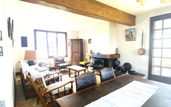 Maison à vendre    4 pièces •  Saint-Vaast-la-Hougue