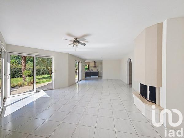 Maison à vendre 9 pièces 197 m² La Mézière