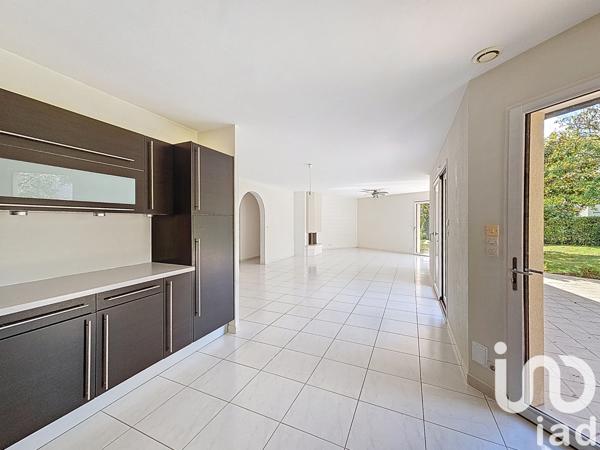 Maison à vendre 9 pièces 197 m² La Mézière