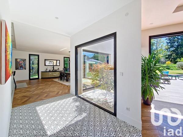 Maison d’architecte 8 pièces de 262 m² à Saint-Fargeau-Ponthierry (77310)