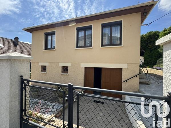 Pavillon 2 pièces de 60 m² à Montereau-Fault-Yonne (77130)