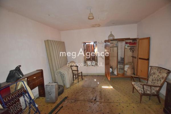 Maison à LADIGNAC-SUR-RONDELLES, 19150 - 6 pièces 70m²