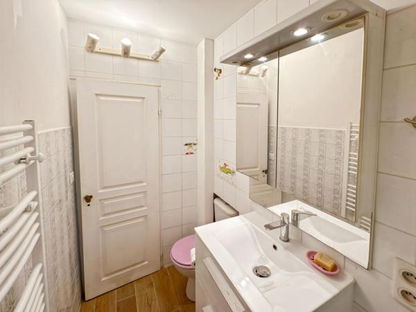 APPARTEMENT PLEIN CENTRE DE VICO